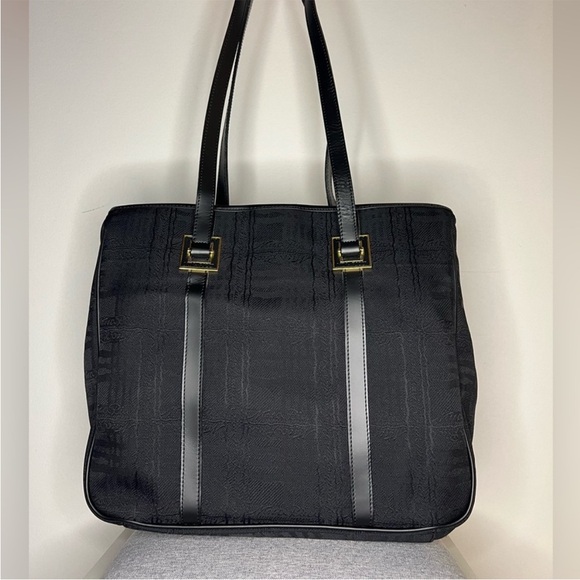 Nina Ricci Shouldbag 🆕 - Picture 1 of 3